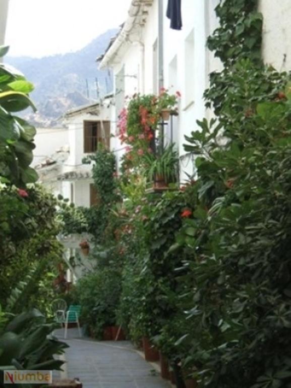 Apartamento Vivienda Turistica Arabeluj Güéjar Sierra Exterior foto